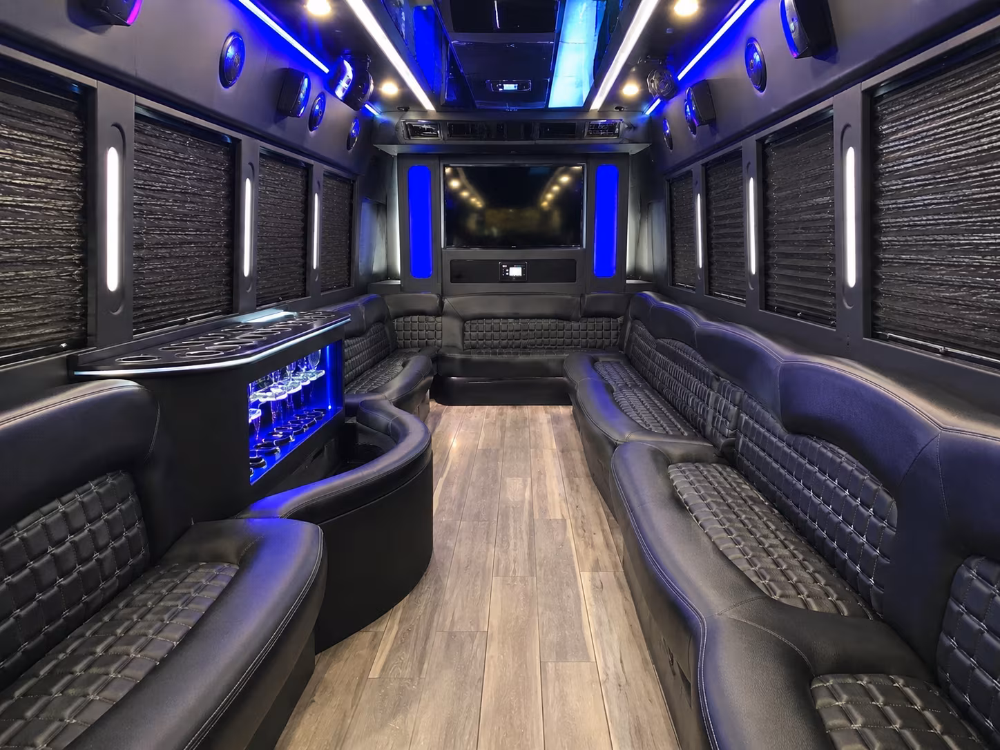 affordable abilene prom party bus prices split across your group